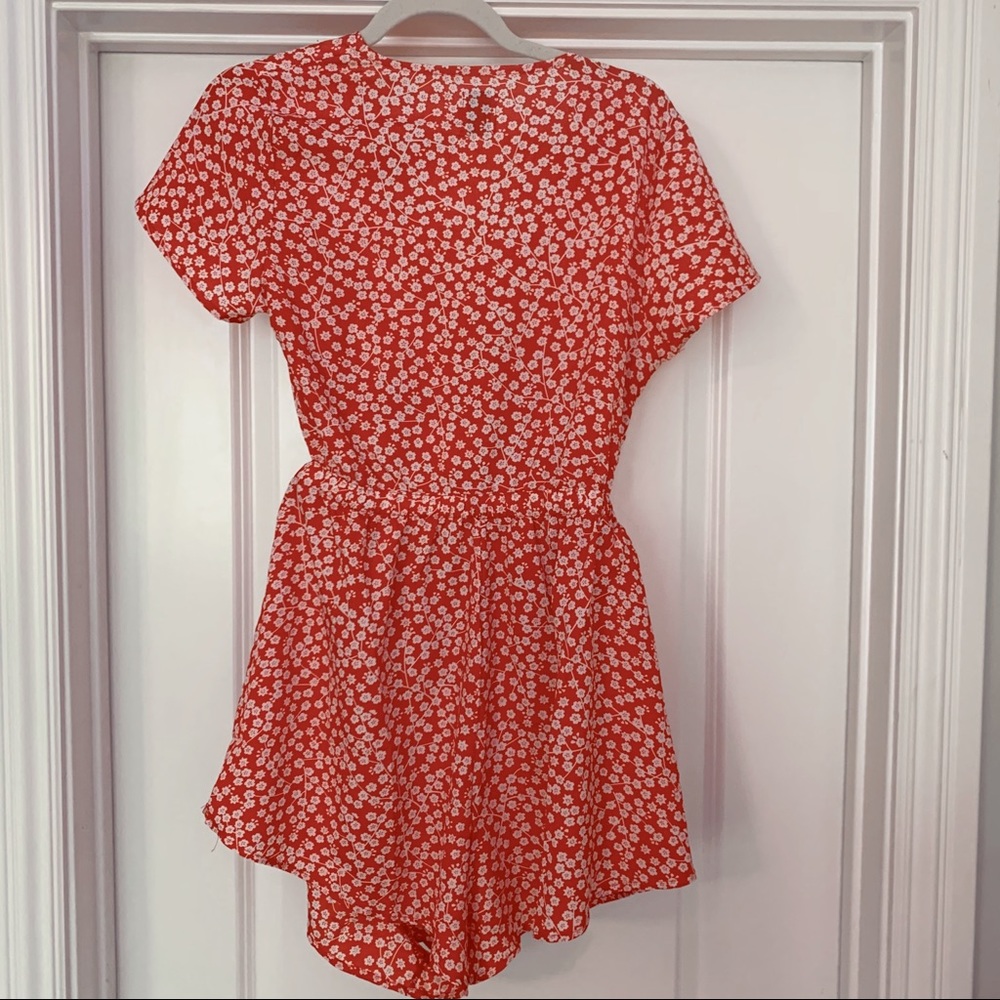 Princess Polly Romper - Picture 4 of 5